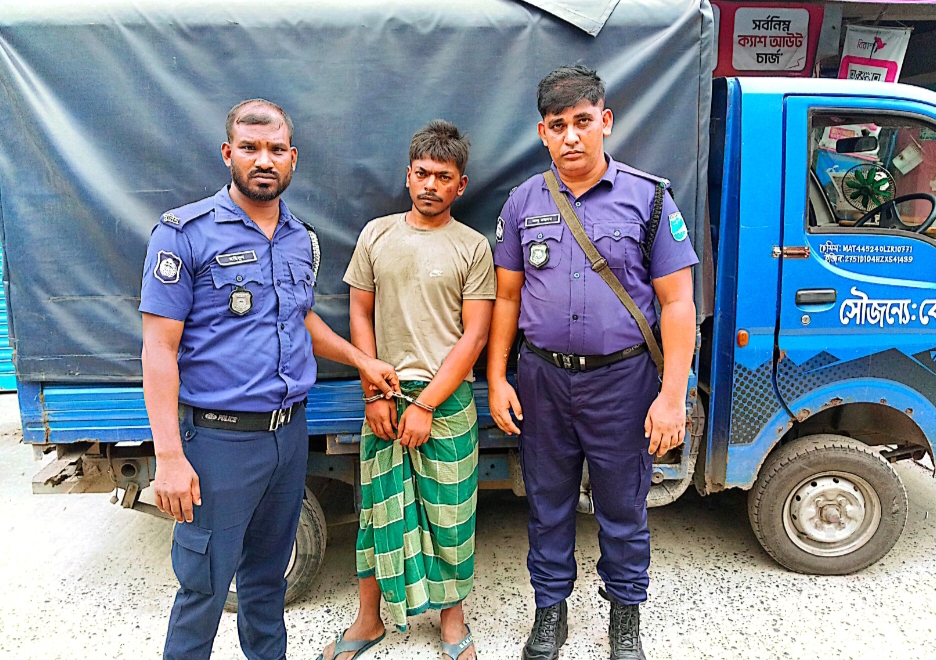 ডামুড্যায় মাদকবিরোধী অভিযানে যুবকের কারাদণ্ড, তরুণীর বিরুদ্ধে নিয়মিত মামলার নির্দেশ